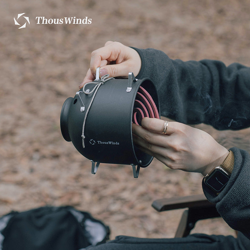 ThousWinds Cute Pig Mosquito Coil Stand