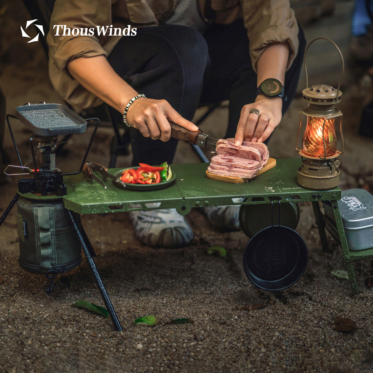 thouswinds テーブル ThousWinds SOLO Aluminum Folding Table – Thous Winds