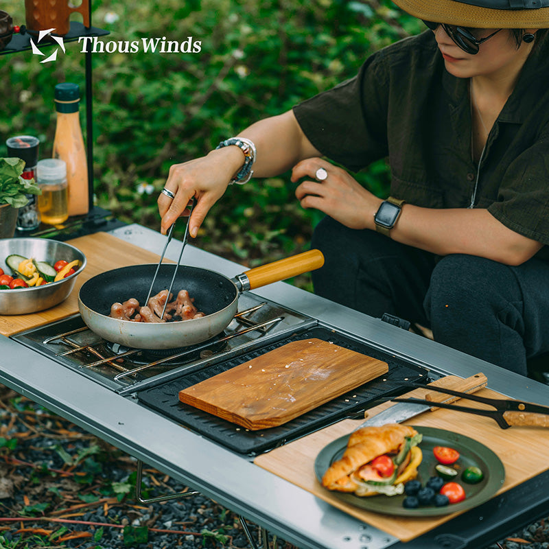 ThousWinds Retro Metal Food Tongs